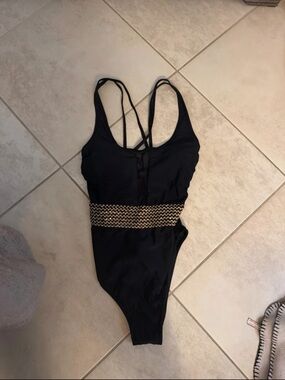 Cupshe Black One-Piece Swimsuit with Gold Accent